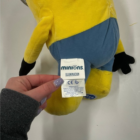 “Customizable 15-Inch Build-A-Bear 🐻: Dress Up with Removable Overalls! 👖” - Picture 6 of 9